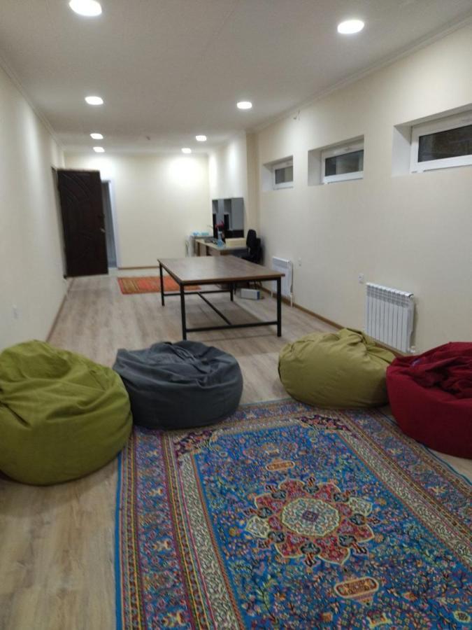 Aka Hostel Tasjkent Eksteriør billede